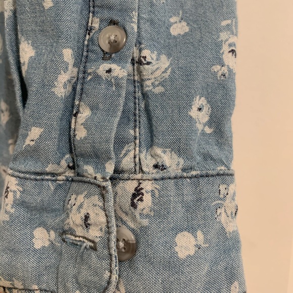 ❤️AG Adriano Goldschmied floral chambray shirt - Picture 4 of 6